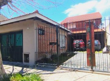 Casa de 7 ambientes, Lanús · Venta, Casa y Monoambiente, Lanús Apto Credito