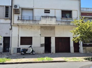 Casa · 120m² · 4 Ambientes · Casa