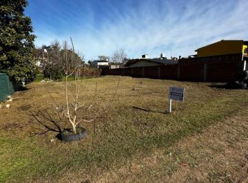 Terreno · 400m² · Lote en Venta - Multifamiliar 400,19 m² - Paseo 110 E/12 y 13 - Villa Gesell