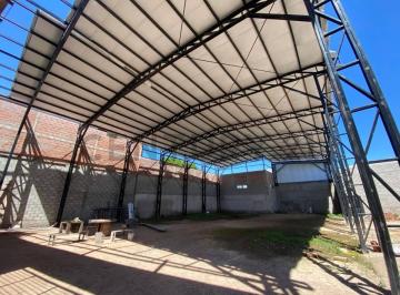 Bodega-Galpón · 810m² · Venta Galpón - 810 m² Cubiertos - Barrio Cerámica