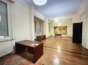 Casa · 800m² · 8 Ambientes · Casa o Locales en Venta Rio Negro 1471. Montevideo Ideal Constructores