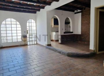 Casa · 109m² · 5 Ambientes · 1 Cochera · Casa en Venta 5 Ambientes, La Plata