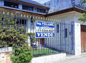 Casa de 6 ambientes, Mataderos · # Mira Esto # Apto Credito # Casa 6 Amb # Jardin y Garage #