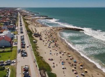 Terreno · 450m² · Vendo Lotes Posesion Inmediata en Balneario Mar Chiquita