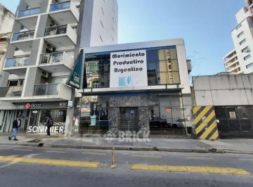 Edificio · 214m² · (Venta en Block) Local y 3 Deptos en Carlos Calvo Al 1100 - 534 m² Cub de Existencia