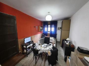 Departamento · 21m² · 1 Ambiente · Tipo Casa Sin Expensas en Uspallata y Av Colonia - Impecable Todo Sol Amplia Cocina