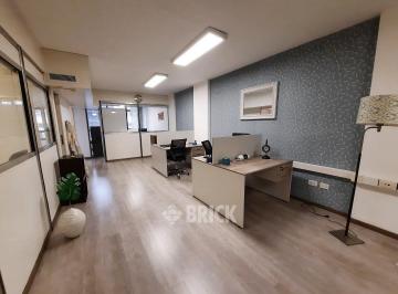 Oficina comercial · 71m² · 4 Ambientes · Oficina Semipiso en Sarmiento Al 1400 - Frente 71 m² Impec 2 Baños Office
