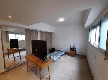 Departamento · 114m² · 5 Ambientes · Semip en Av Cordoba Al 2400 - Impecable Apto Profesional 2 Suites