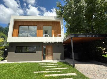 Casa de 5 ambientes, Pilar · Impecable Propiedad Moderna a Estrenar