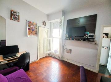 Departamento · 33m² · 2 Ambientes · Venta Depto. 2 Ambientes en Flores. Bajas Expensas