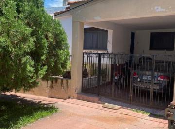 Casa · 124m² · 4 Ambientes · 1 Cochera · Linda Casa 3 Dorm Refaccionar Las Encinas 245 Tres Cerritos