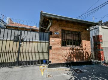 Casa · 120m² · 5 Ambientes · Casa en Lanus Oeste