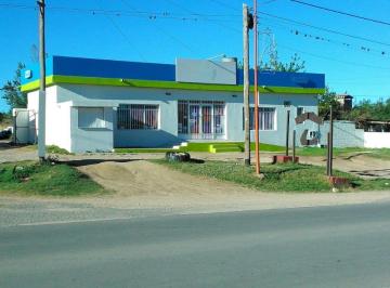 Local comercial · 593m² · 4 Ambientes · Venta de Local Más Galpones Sobre Ruta 28 en Tanti, Cordoba.