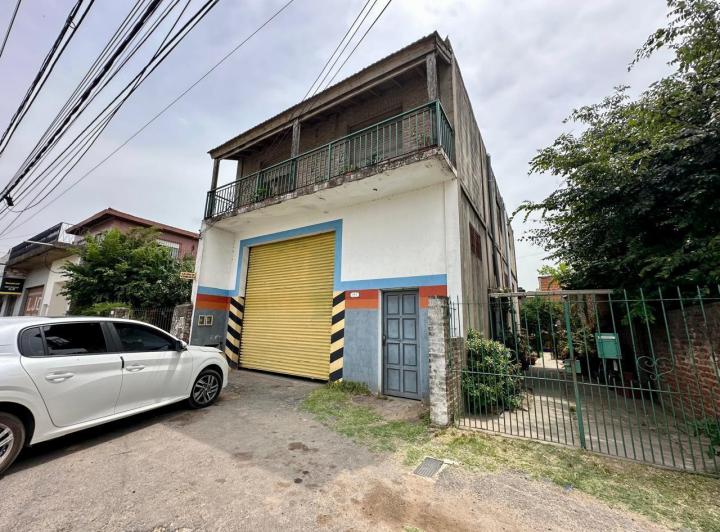 Local comercial · 192m² · 5 Ambientes · 2 Cocheras