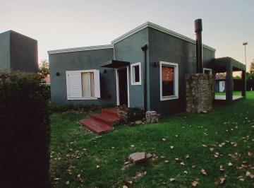 Casa de 3 ambientes, Esteban Echeverría · Casa de 3 Amb en Venta en Club de Campo Los Rosales Canning Apto Credito