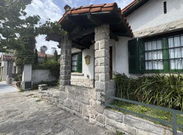 Casa · 100m² · 4 Ambientes · 1 Cochera · Casa en Guemes