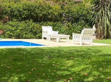 Casa · 280m² · 5 Ambientes · 2 Cocheras · Casa en Venta, 5 Ambientes, Pileta y Parrilla en San Isidro Labrador, Villanueva, Tigre, Zona Norte.