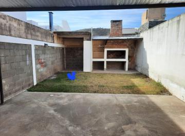 Casa · 92m² · 4 Ambientes · 1 Cochera · Casnem Vende Duplex en La Calera