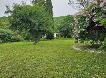 Casa · 90m² · 6 Ambientes · 1 Cochera · Casa en La Rancherita