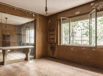 Departamento · 250m² · 6 Ambientes · Juncal y Ayacucho