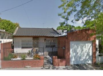 Casa , Zárate · Casa - Ideal 2 Familias - 2 Avellaneda 1200 - Zarate