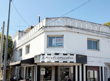Departamento de 8 ambientes, Córdoba · San Martin, Planta Alta Depto. 3 Dorm.
