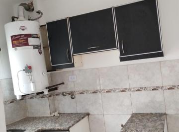 Departamento de 3 ambientes, Avellaneda · Departamento de 3 Amb con Cochera (Av Belgrano 4968 V. Dominico)