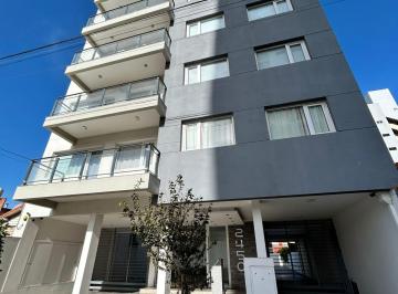 FRENTE · Impecable Departamento 3 Ambientes con Cochera Vista Al Mar, Nuevo