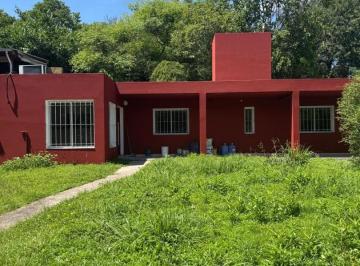 Casa · 100m² · 3 Ambientes · Venta de Casa Espectacular en Unquillo
