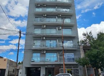 Departamento · 72m² · 3 Ambientes · 1 Cochera · Departamento en Av Alem Al 800 Cipolletti
