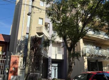 Departamento de 1 ambiente, Lomas de Zamora · San Martín 346. Financiado!