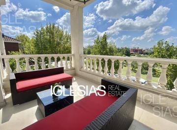 Casa · 400m² · 6 Ambientes · 1 Cochera · Casa en Venta en Los Castores, Nordelta