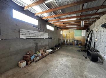Bodega-Galpón · 60m² · 1 Ambiente · Taller, Galpón o Depósito en Munro, en Planta Alta