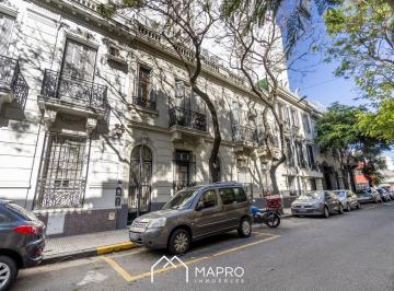 PH · 168m² · 4 Ambientes · Increible PH de Estilo Sobre Pasaje con Terraza Propia - Caballito