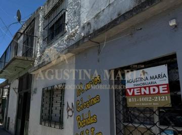 Casa · 325m² · Venta Terreno Moreno