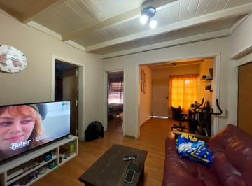 Casa de 6 ambientes, La Matanza · Oportunidad! Dos Casas Tres Ambientes Ideal Dos Familias