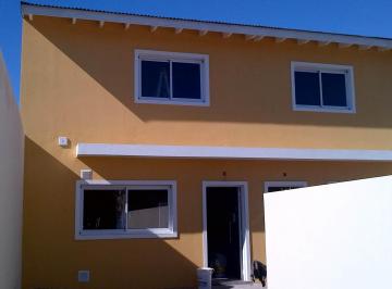 Departamento de 5 ambientes, Florencio Varela · Espacioso Dúplex de 5 Ambientes Comodidad y Estilo Sin Expensas