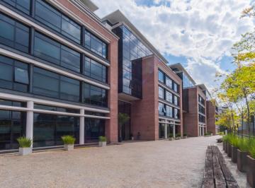 Oficina comercial · 105m² · 5 Ambientes · 1 Cochera · Excelente Oficina en Venta con Renta Aaa en Working Ocampo, Amoblada y Equipada!