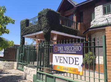 Casa de 6 ambientes, Quilmes · Chalet en Los Cedros, Quilmes.