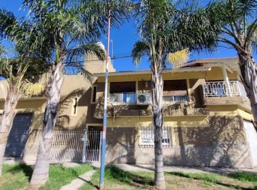 Casa · 60m² · 3 Ambientes · 1 Cochera · Casa en Alquiler - PH Planta Baja Los Polvorines