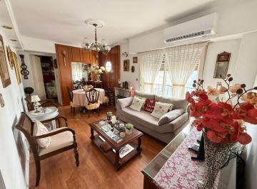 Living comedor · Departamento en Venta 3 Ambientes a 1 Cuadra del Abasto con Balcón