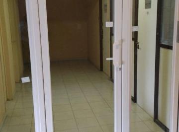 Oficina comercial de 1 ambiente, Mar del Plata · Dño Vendo/permuto Oficina Amoblada Puerta Blindada Pleno Centro