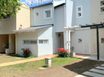 Casa de 4 ambientes, Córdoba · Oportunidad - Valle Escondido - Jardines de Los Soles 1 - 2 Dorm - 2 Baños