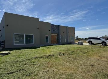 RRA-RR1-1582_2 · Lote en Venta en Barrio Privado La Alameda - Canning