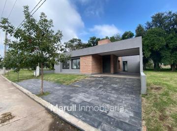 Casa · 149m² · 4 Ambientes · 2 Cocheras · Casa en Venta Jardin de Las Tejas a Estrenar Apto Credito