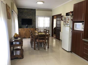 RFP-RFP-1472_2 · Venta de Casa 7 Ambientes con Cochera