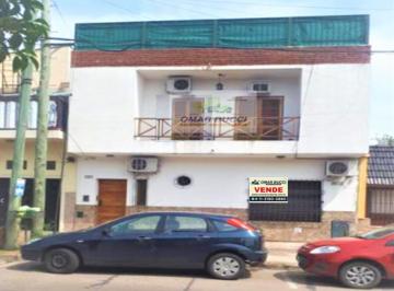 Casa · 90m² · 4 Ambientes · Casa de 4 Ambientes en PH Al Frente en San Justo Retasada!