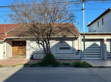Casa · 300m² · Chalet + 2 PH en Venta