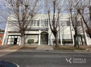 Oficina comercial · 1840m² · Depósito en Venta