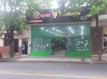 Local comercial · 530m² · 2 Ambientes · Alquiler Local Comercial en Av Eva Peron 2000, Parque Chacabuco